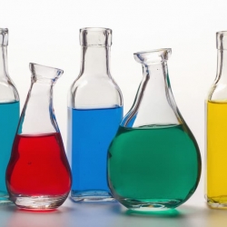 Magasin pour produits chimiques